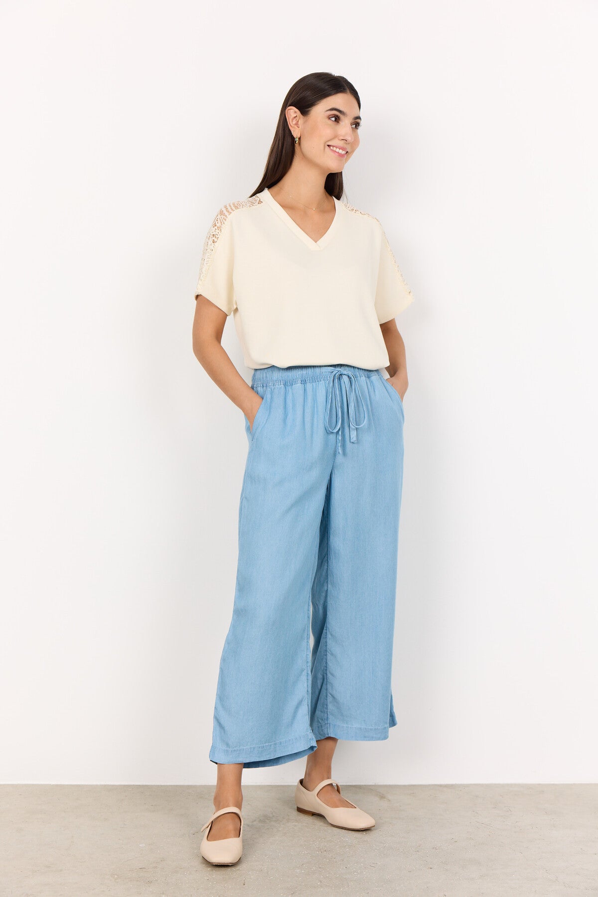 SC-BANU 235 T-shirt Creme