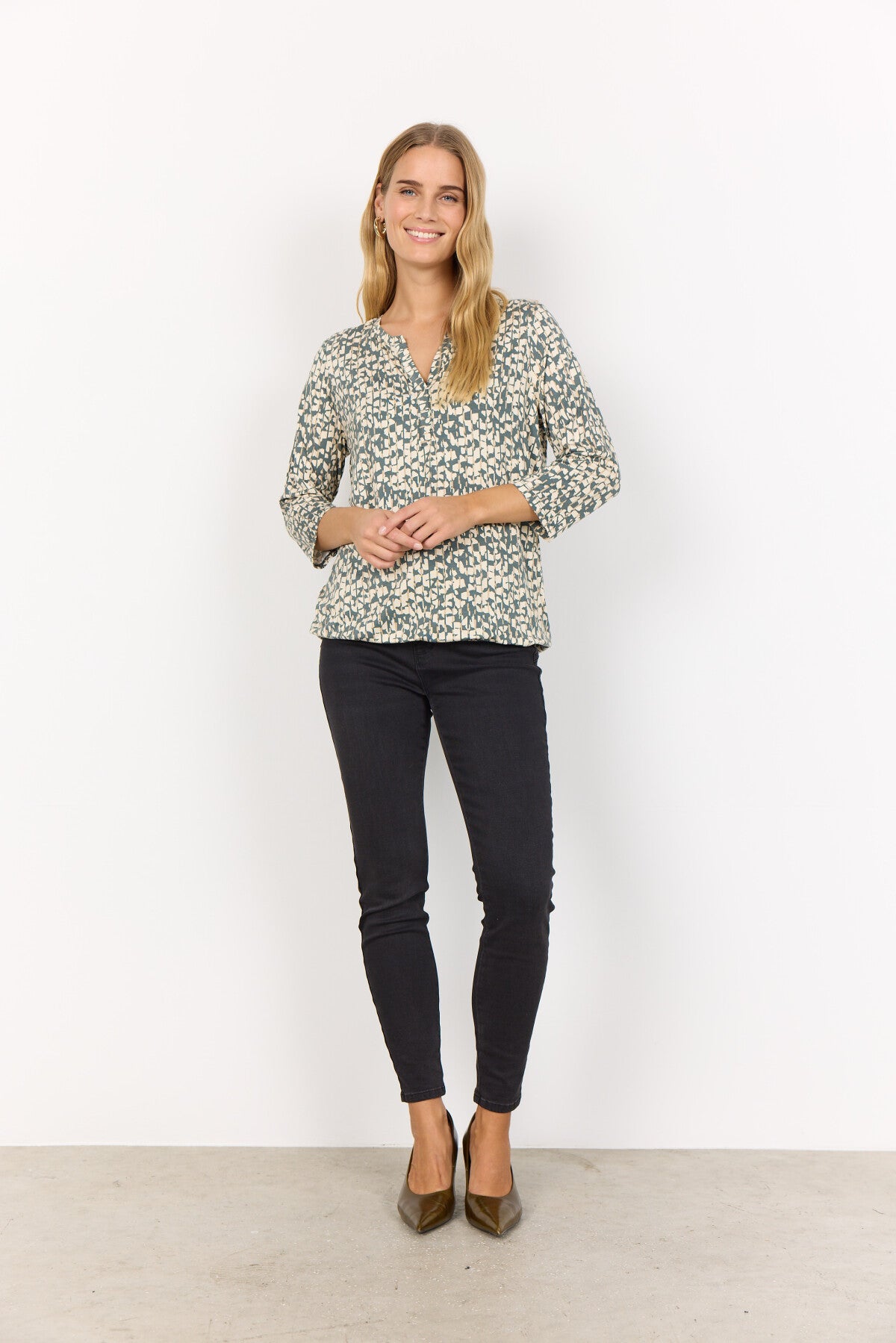 SC-MARICA AOP 316 Bluse Støvet Grøn