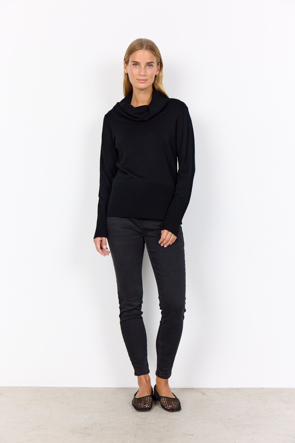 SC-DOLLIE 305 Pullover Sort