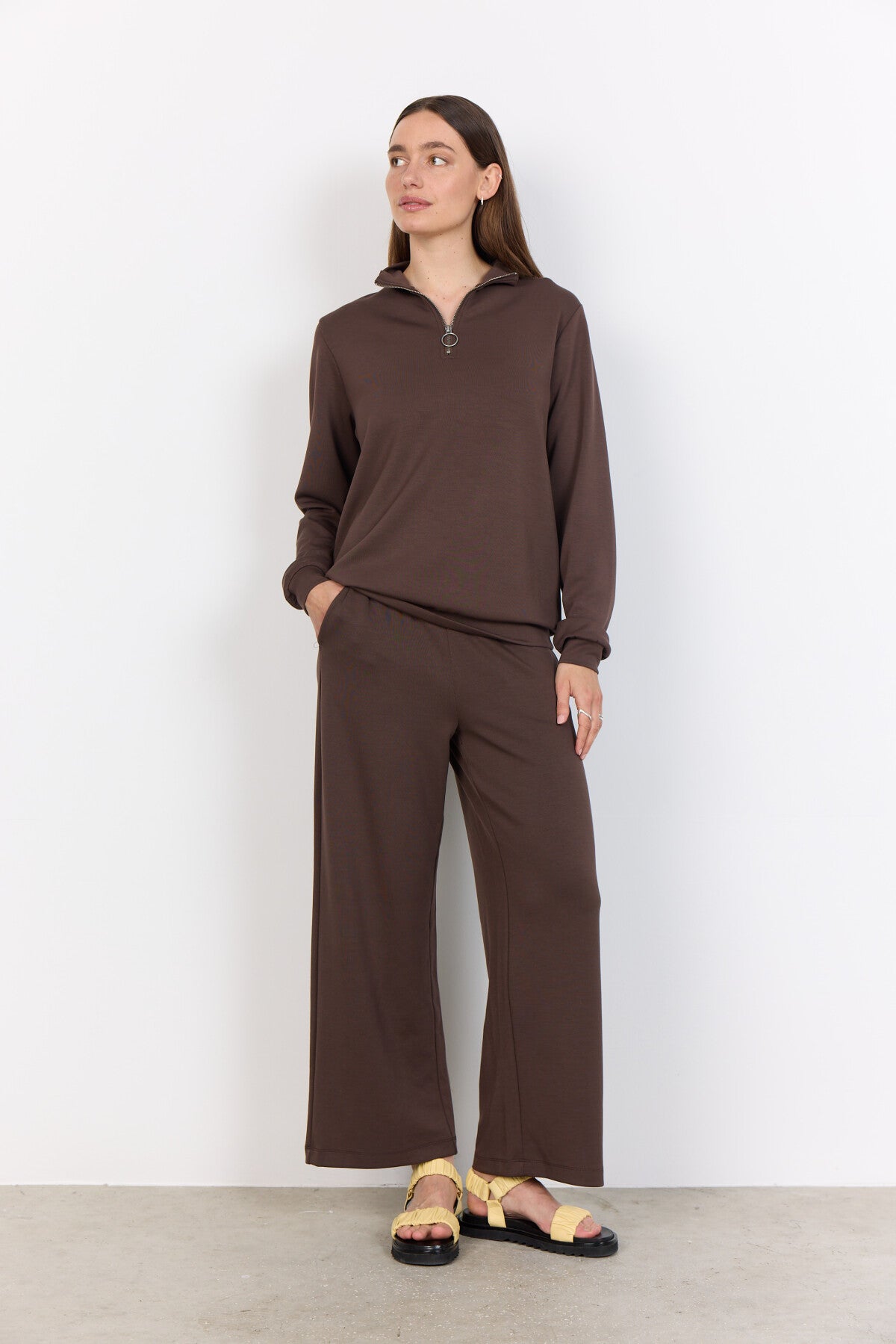 SC-BANU 187 Sweatshirt Mørk brun