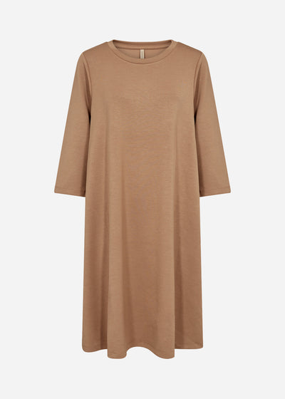 SC-BANU 155 Kjole Camel