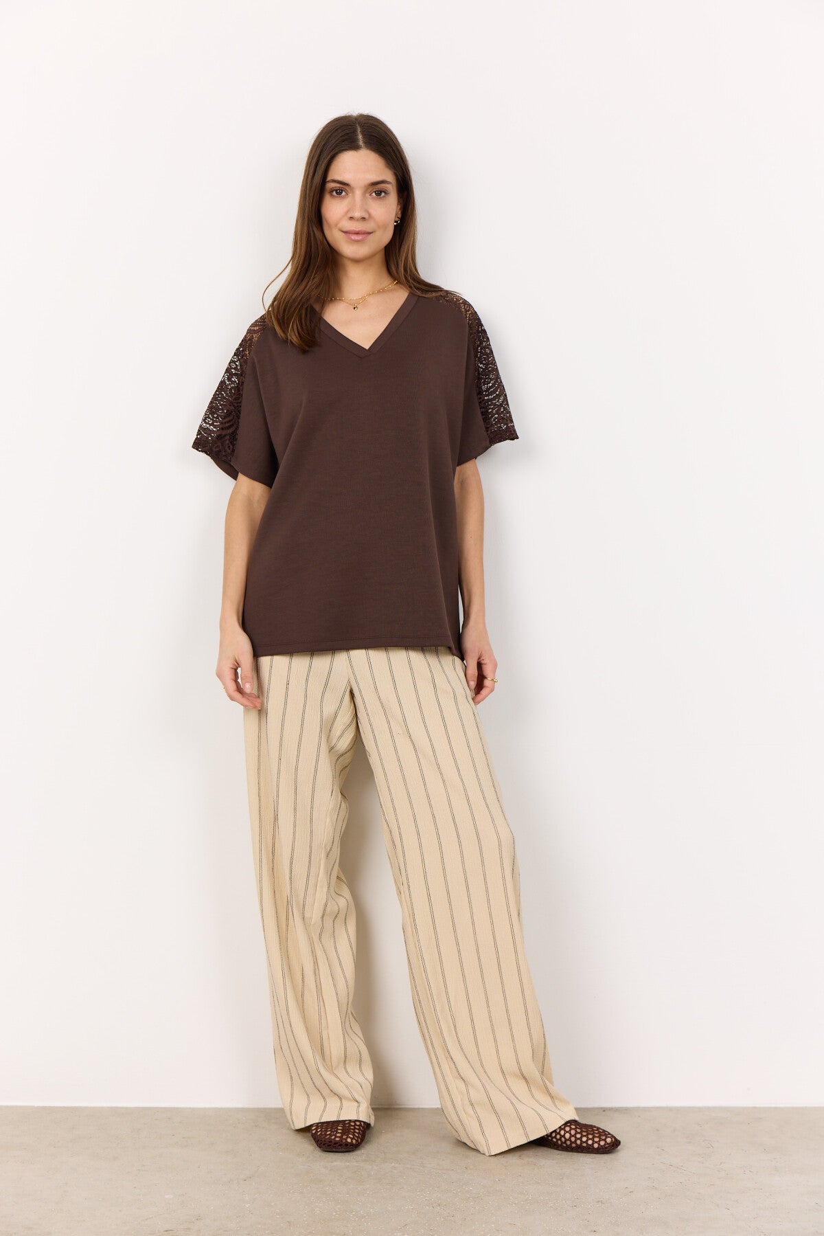 SC-BANU 235 T-shirt Mørk brun