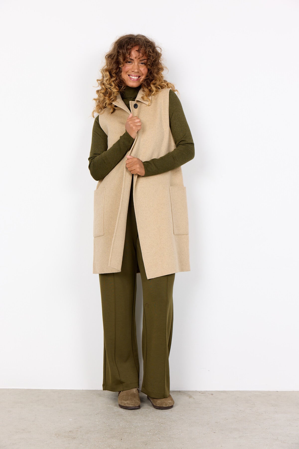 SC-VIENNA 2 Vest Sand