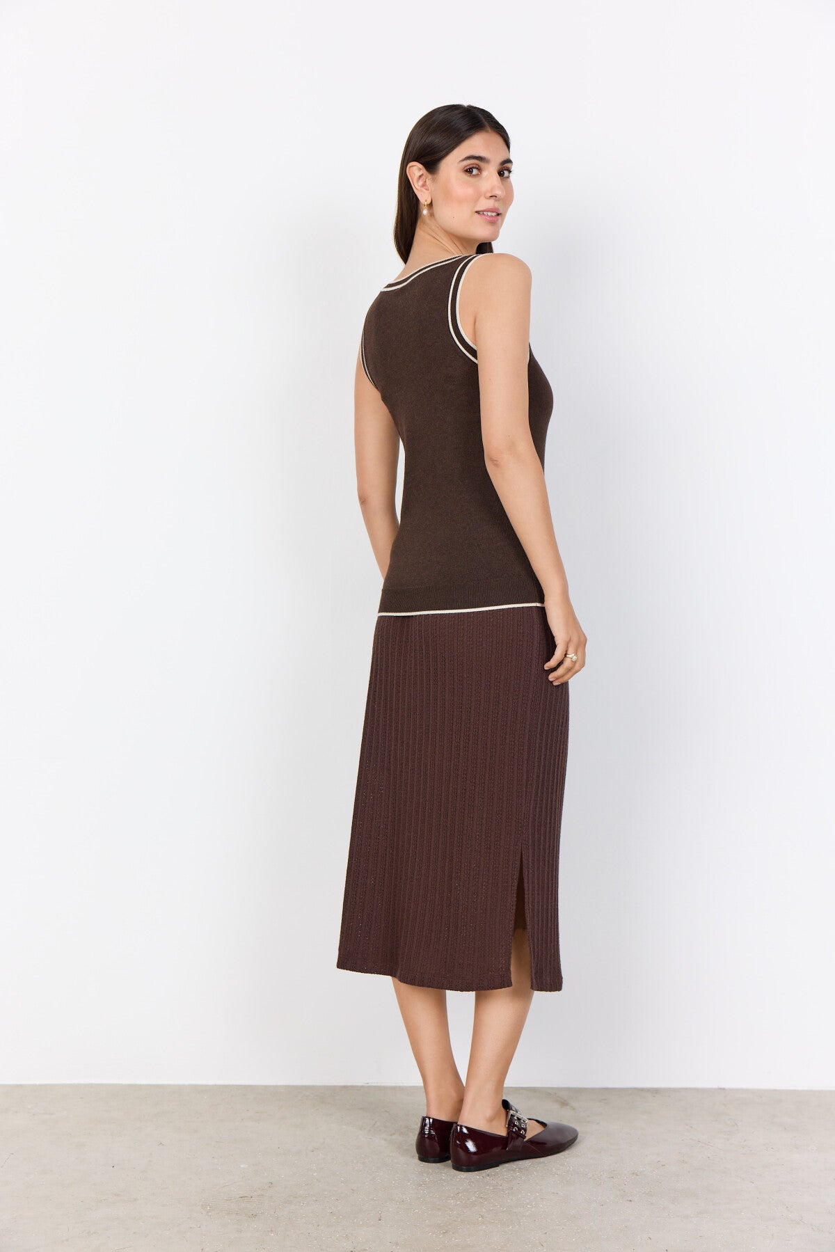 SC-DOLLIE 763 Top Mørk brun