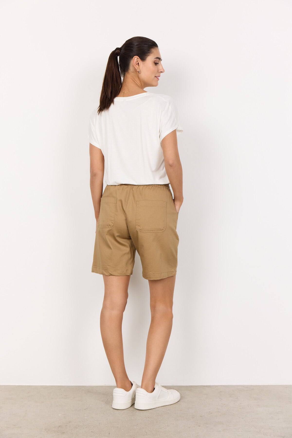 SC-AKILA 24-C Shorts Camel