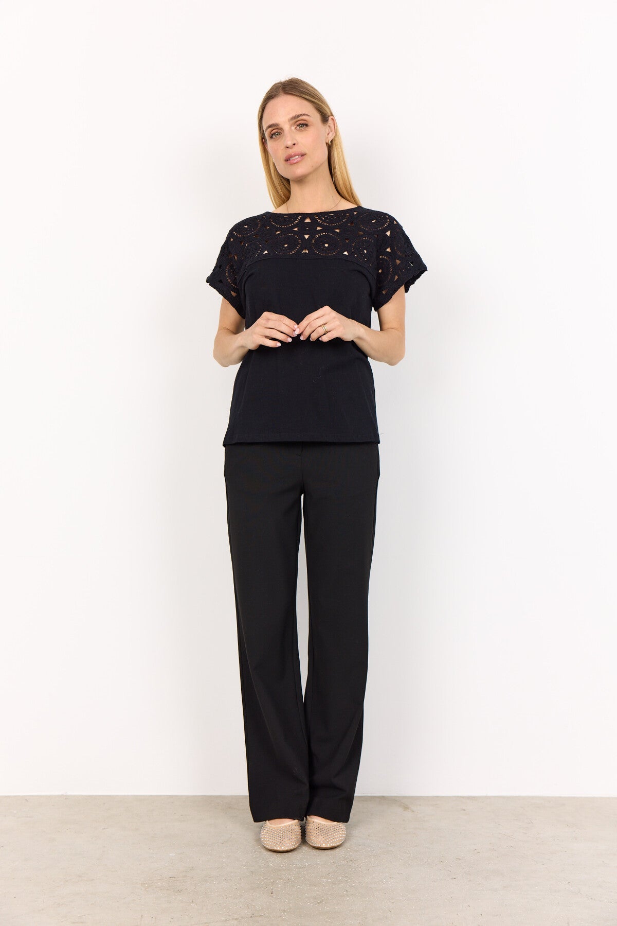 SC-SHENA 1 T-shirt Sort