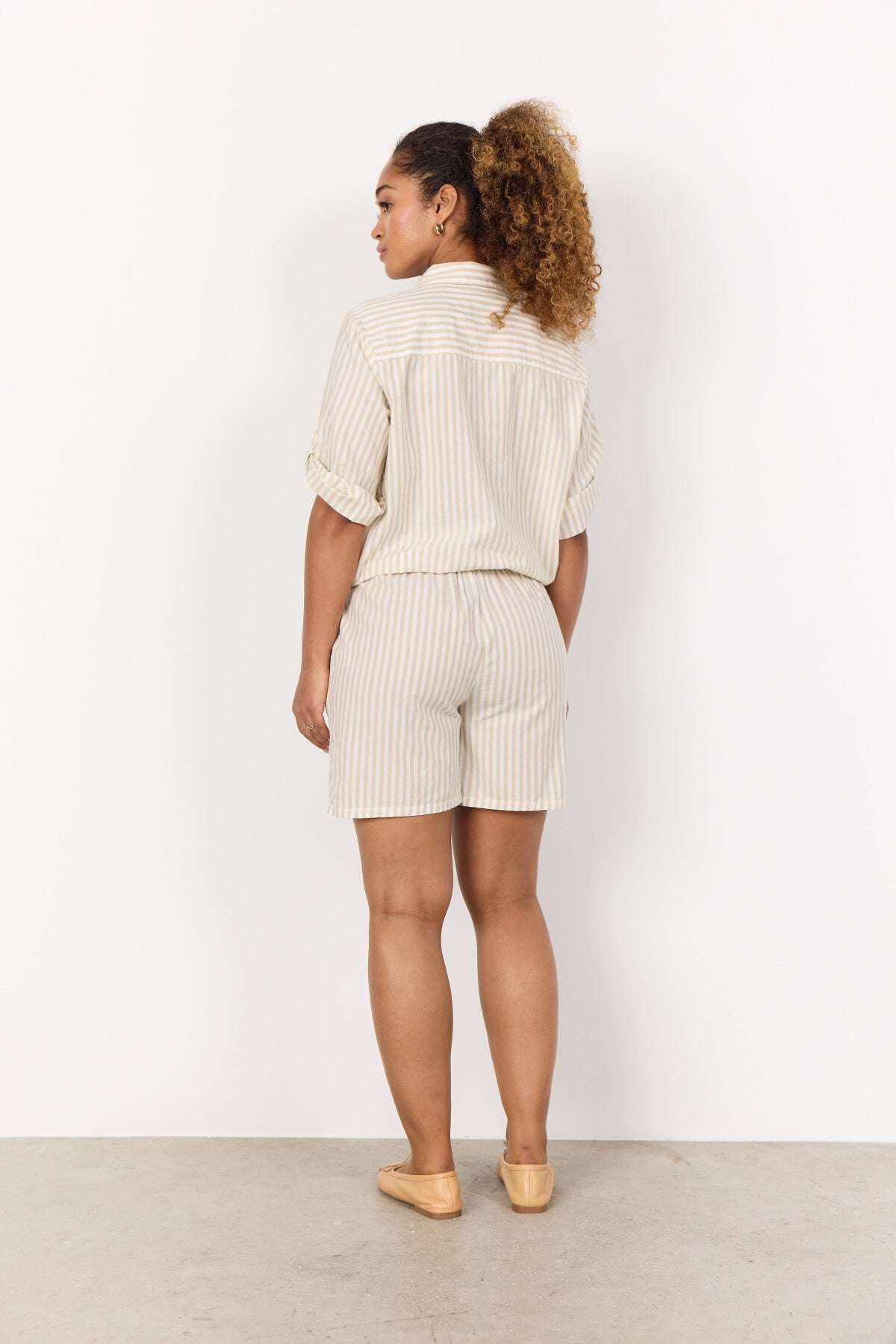 SC-ROSETTE 1-C Shorts Sand