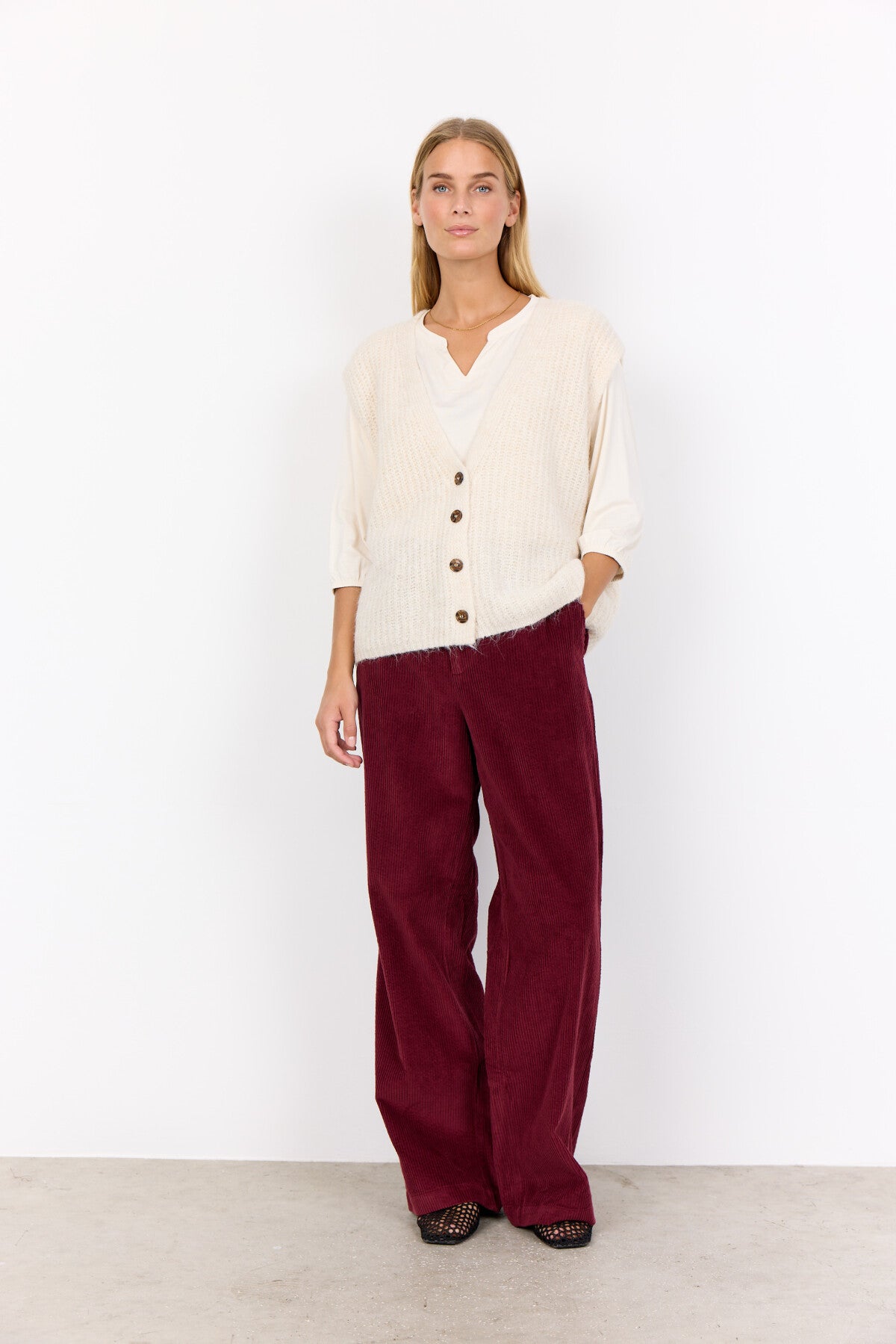 SC-TORINO 13 Vest Creme