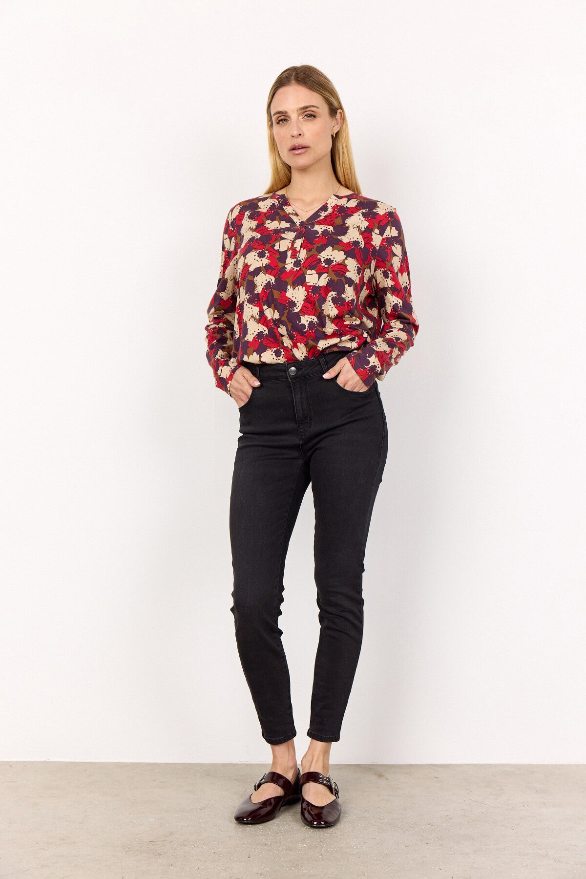 SC-FELICITY AOP 529 Bluse Rød