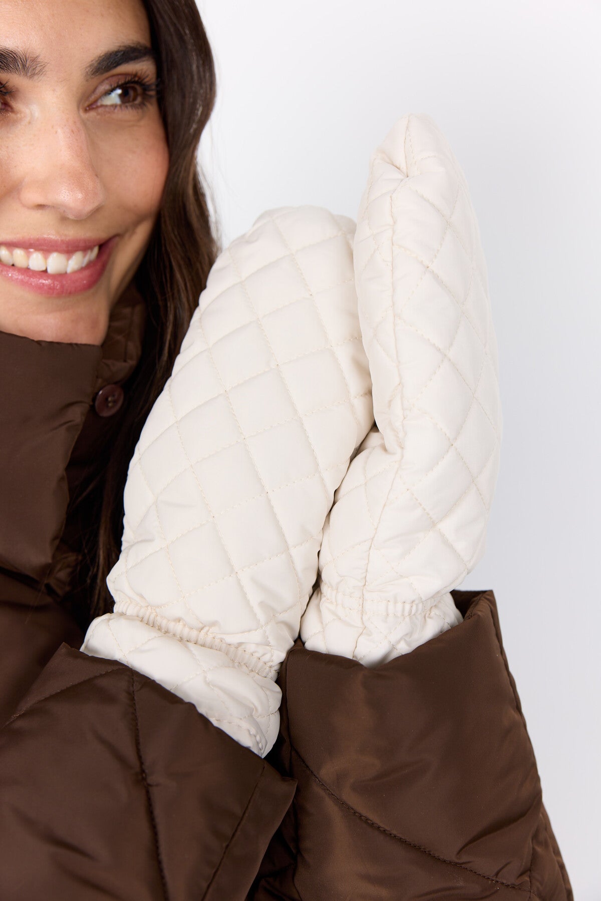 SC-NINA 16 Handsker Creme