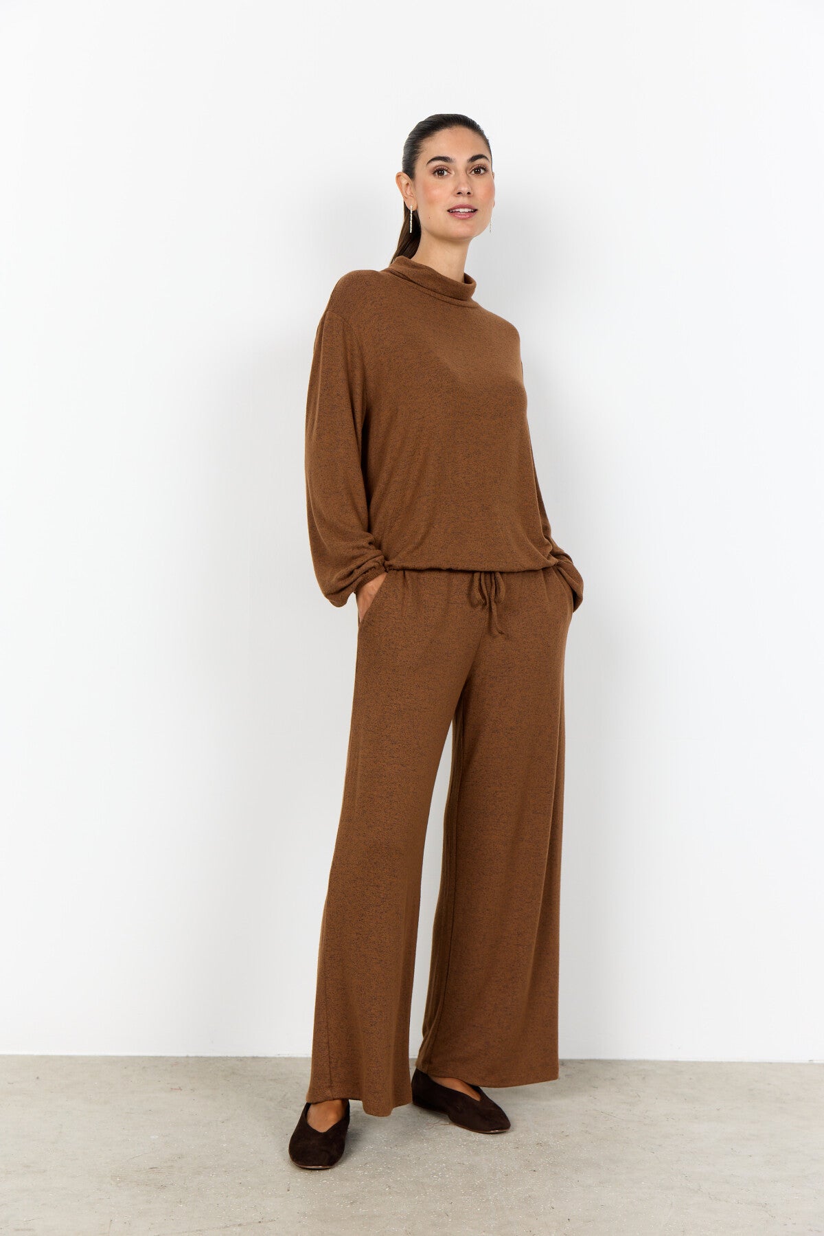 SC-BIARA 147 Bluse Brun