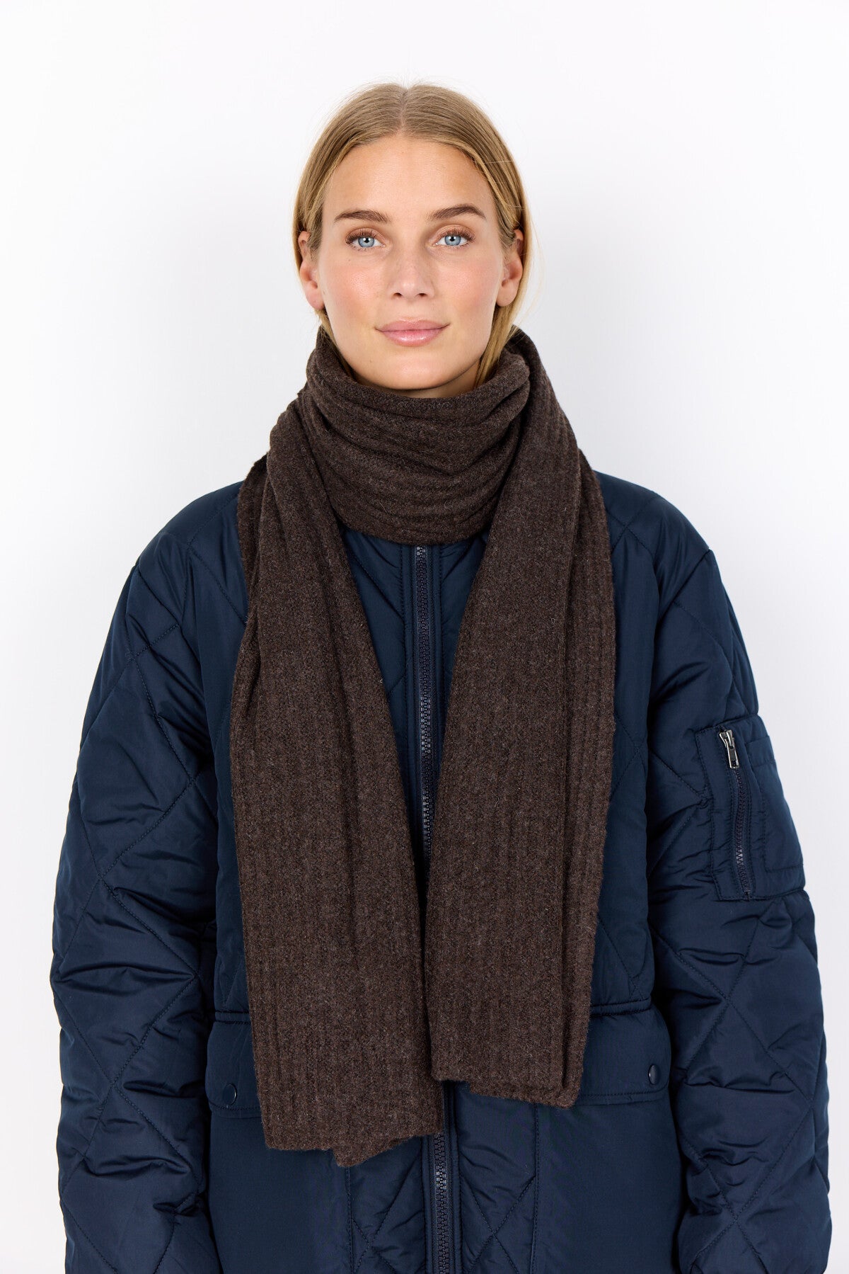 SC-SELANA 5 Tørklæde Mørk brun