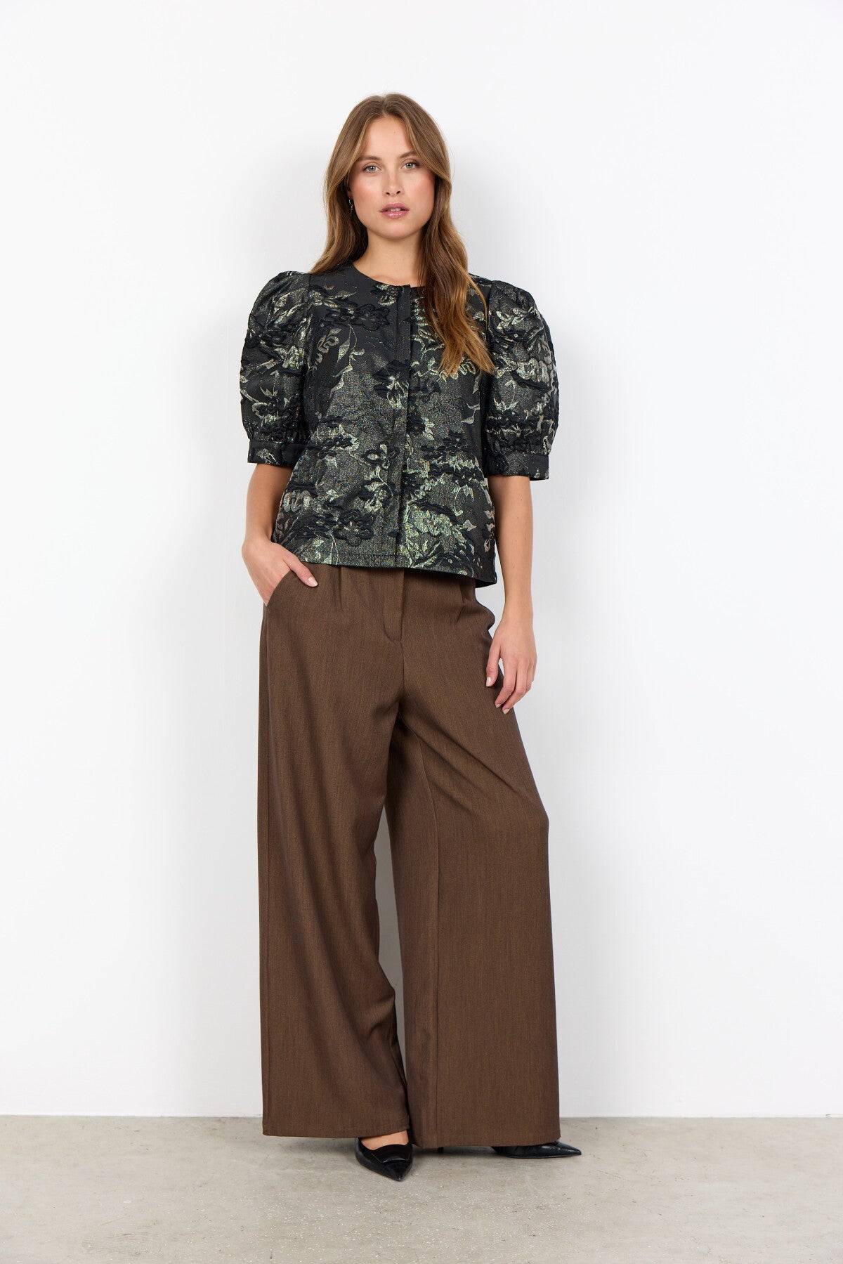 SC-APRIL 1 Bluse Sort