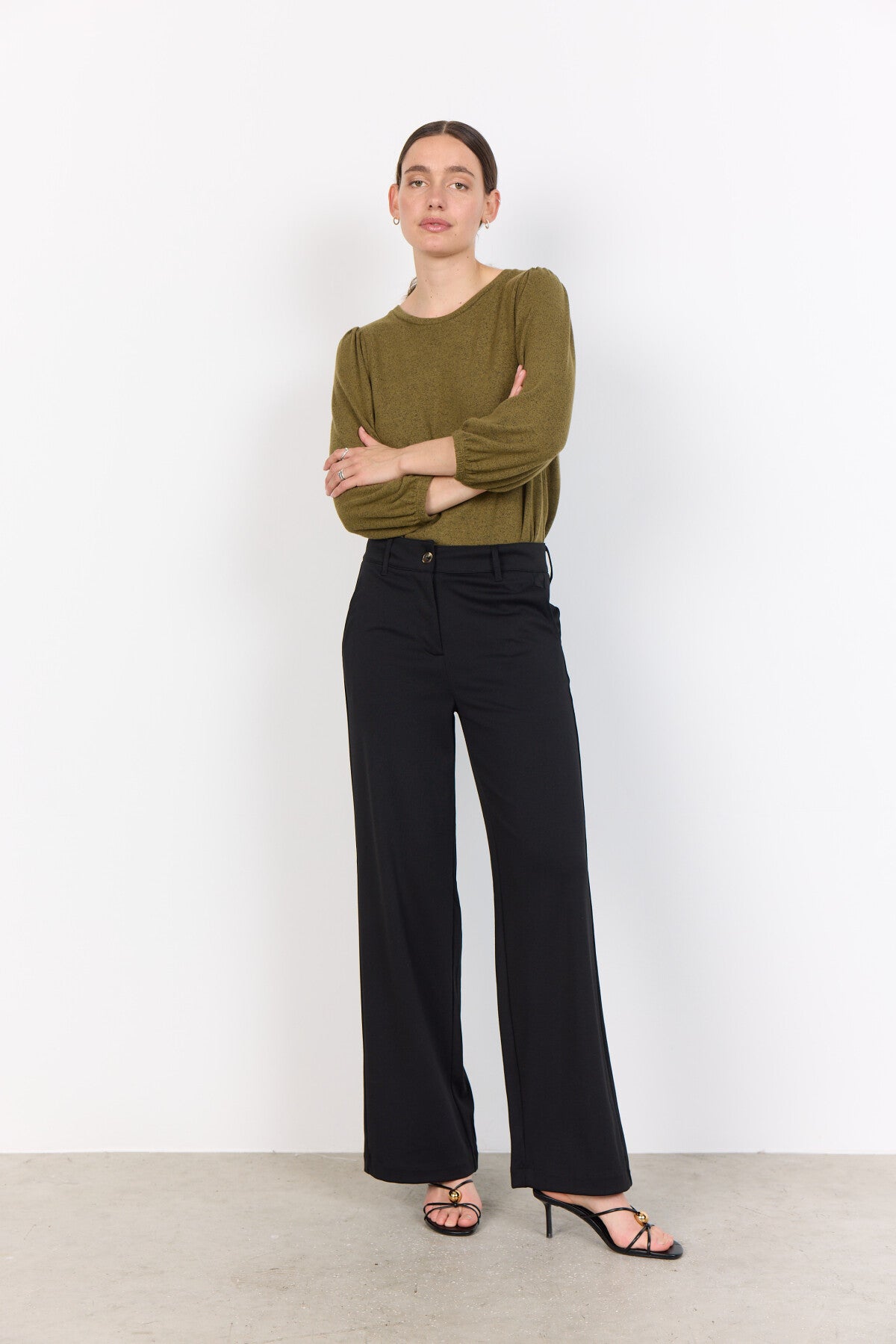 SC-BIARA 116 Bluse Oliven
