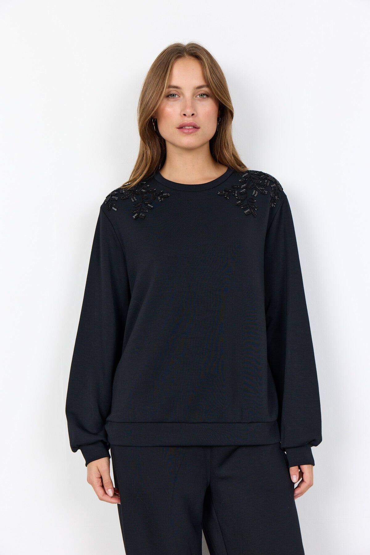 SC-BANU 269 Bluse Sort