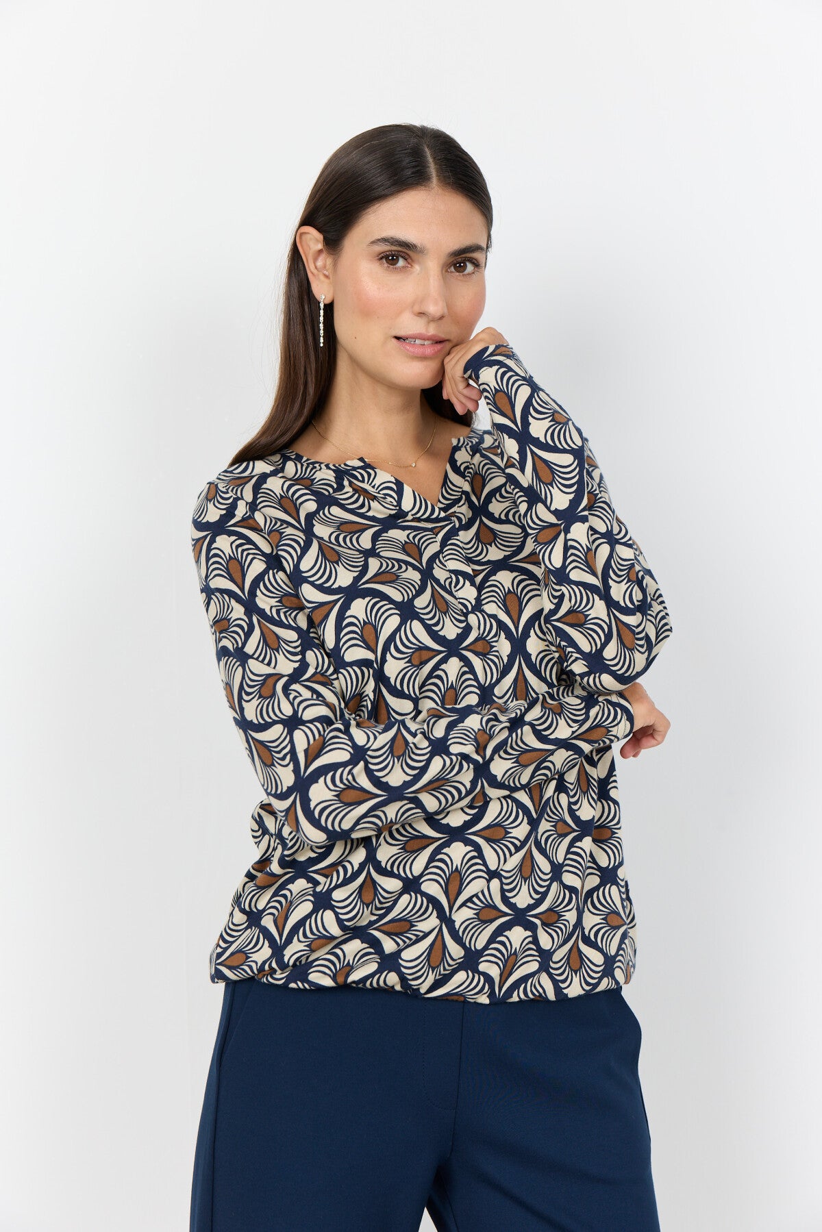 SC-FELICITY AOP 526 Bluse Mørk blå