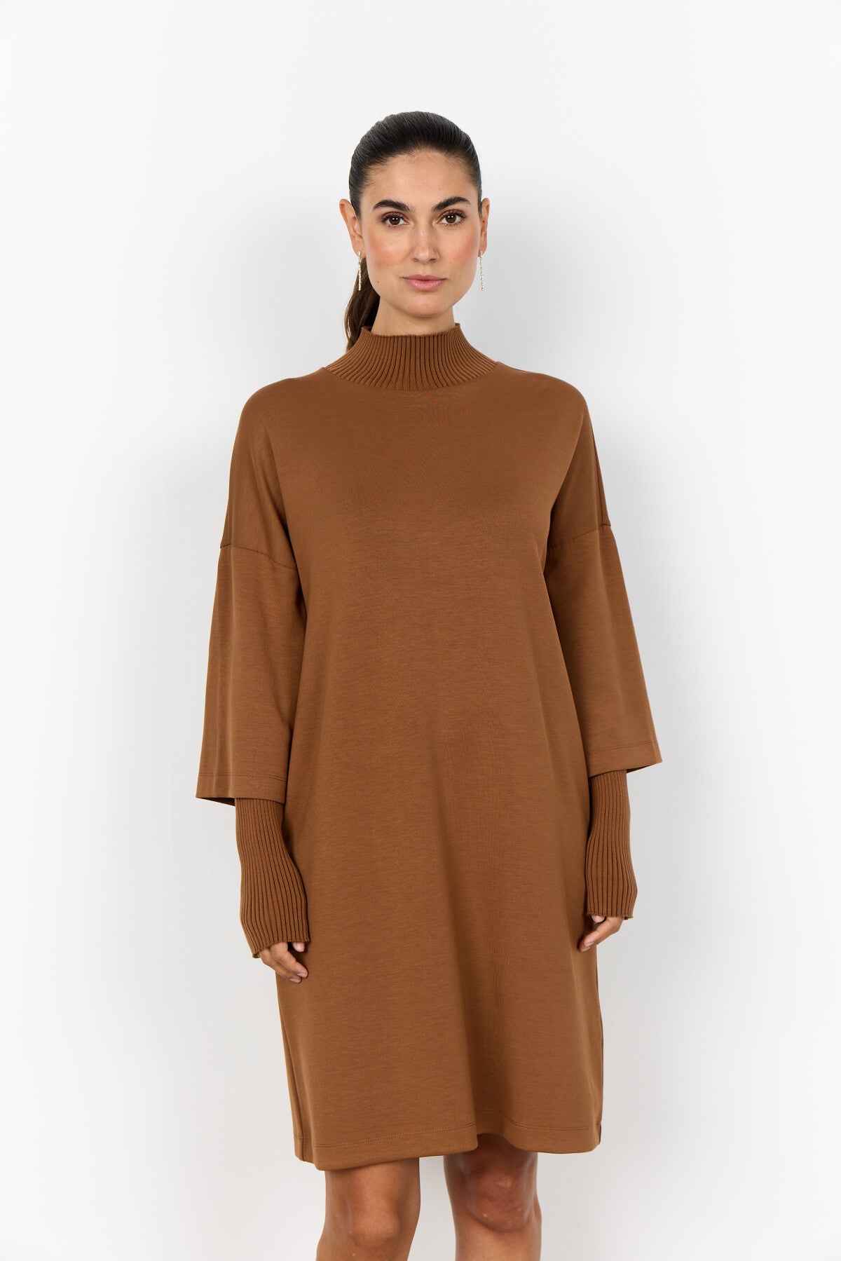 SC-BANU 273 Kjole Brun