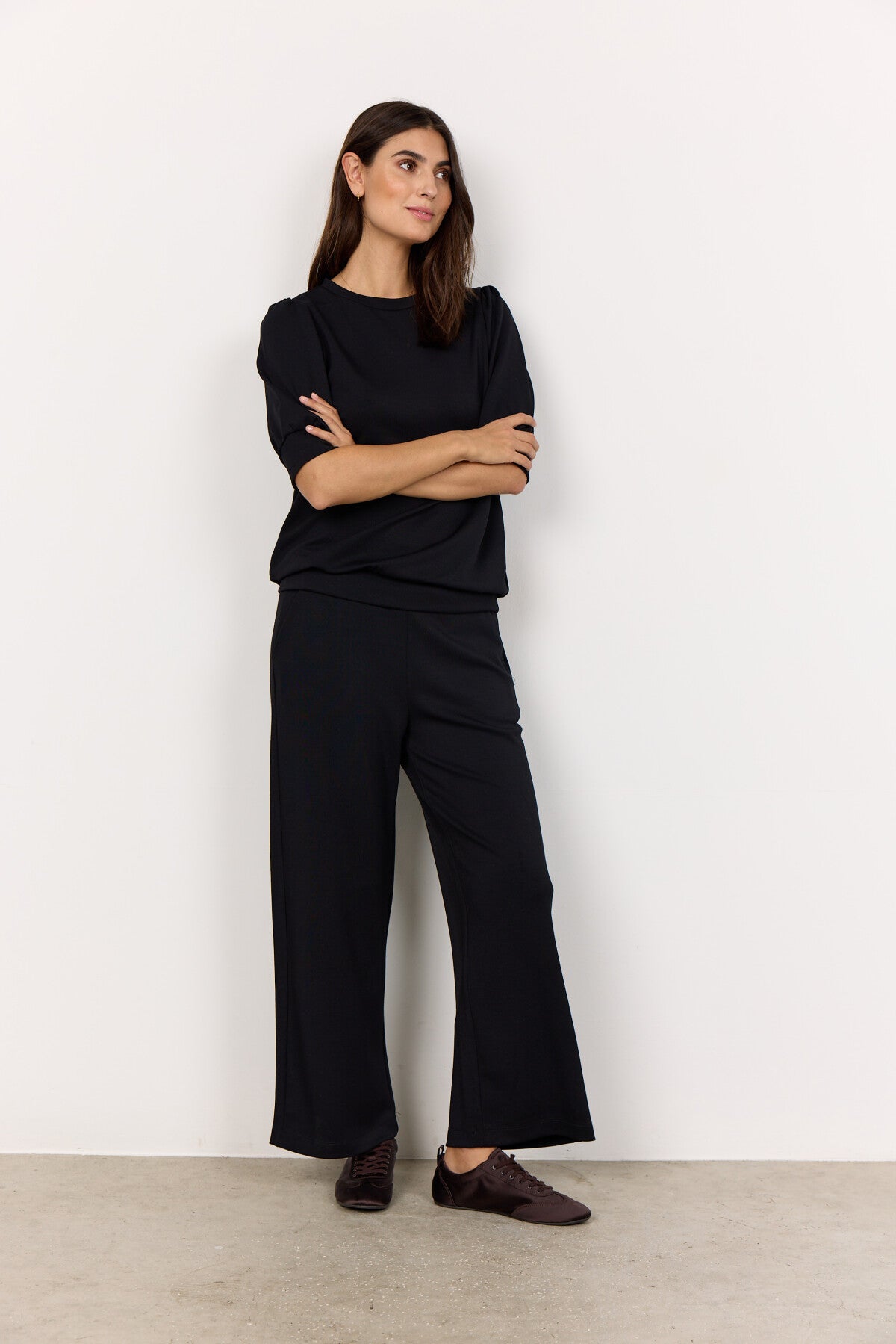 SC-BANU 83 T-shirt Sort