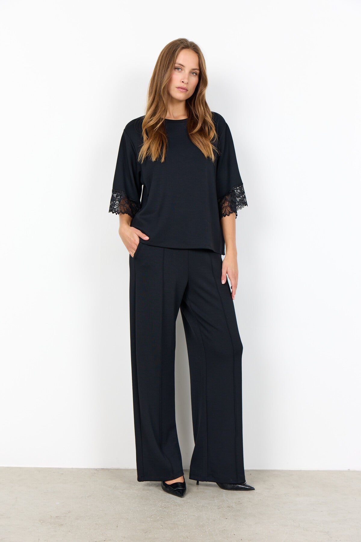 SC-BANU 266 T-shirt Sort