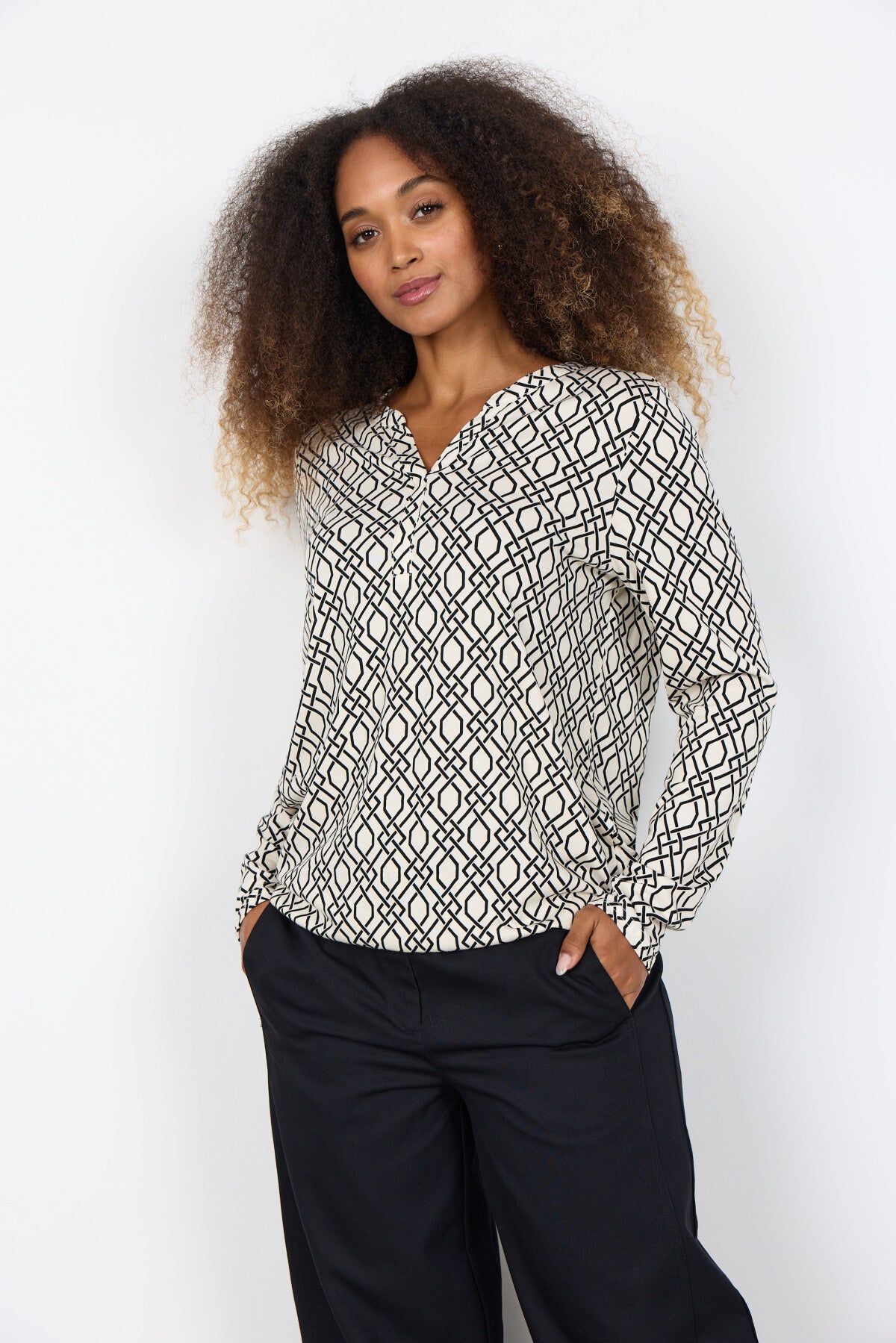 SC-FELICITY AOP 530 Bluse Creme