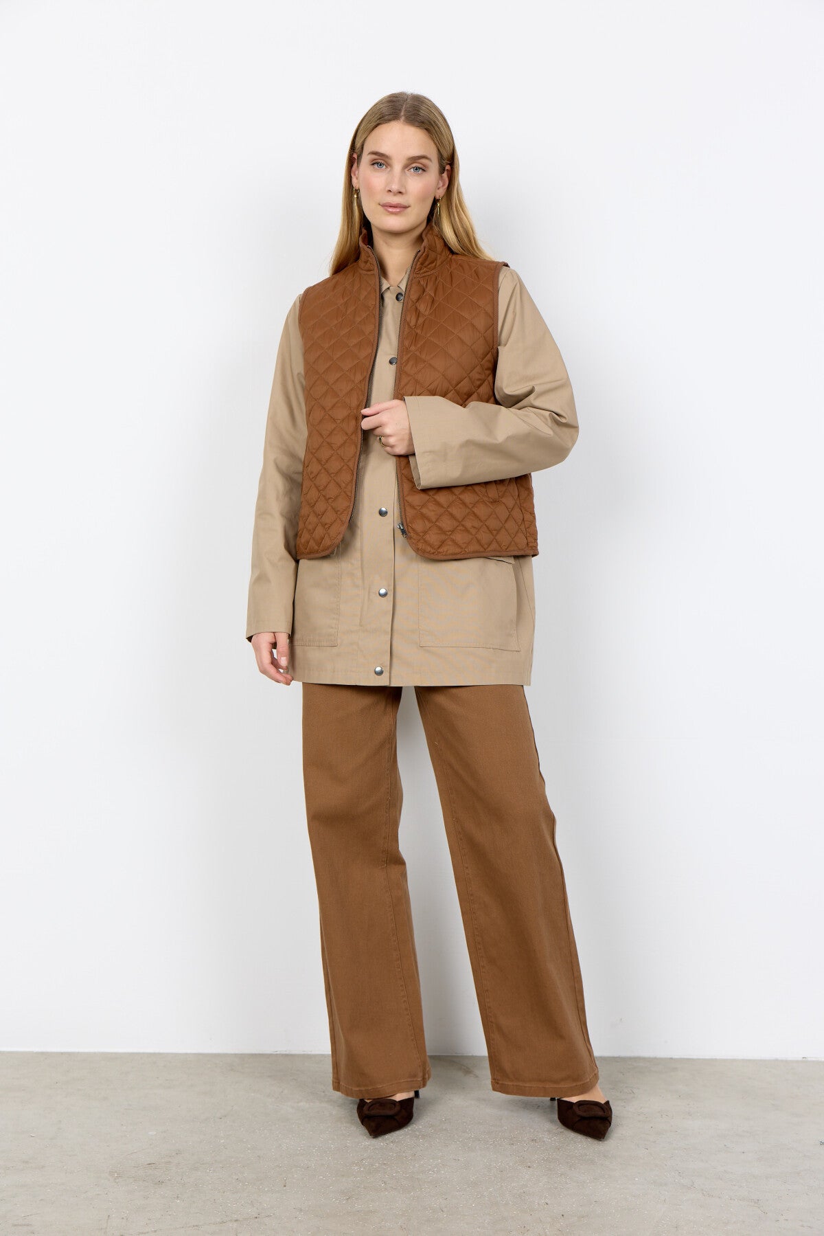 SC-BENETE 1 Vest Camel