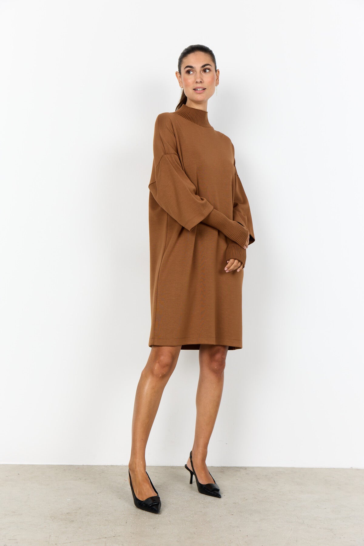 SC-BANU 273 Kjole Brun