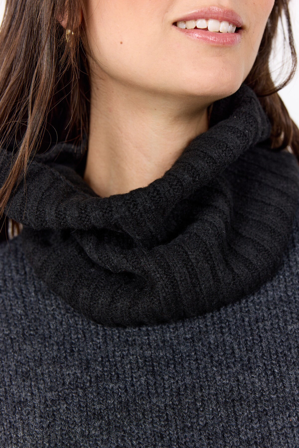 SC-SELANA 4 Tørklæde Sort