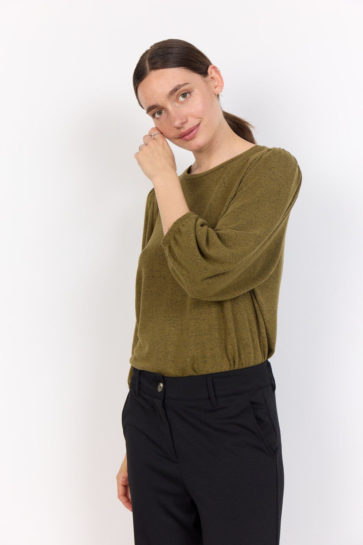 SC-BIARA 116 Bluse Oliven