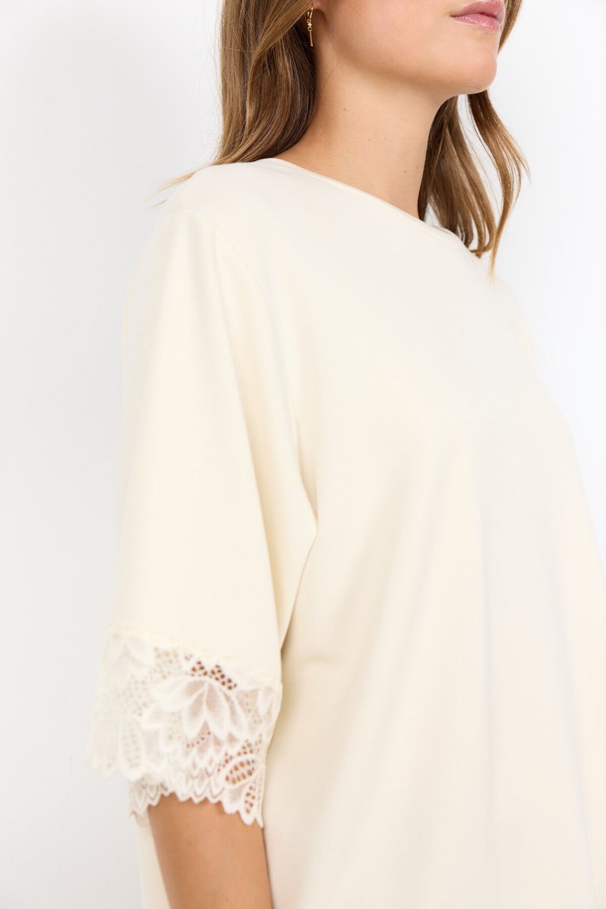 SC-BANU 266 T-shirt Creme