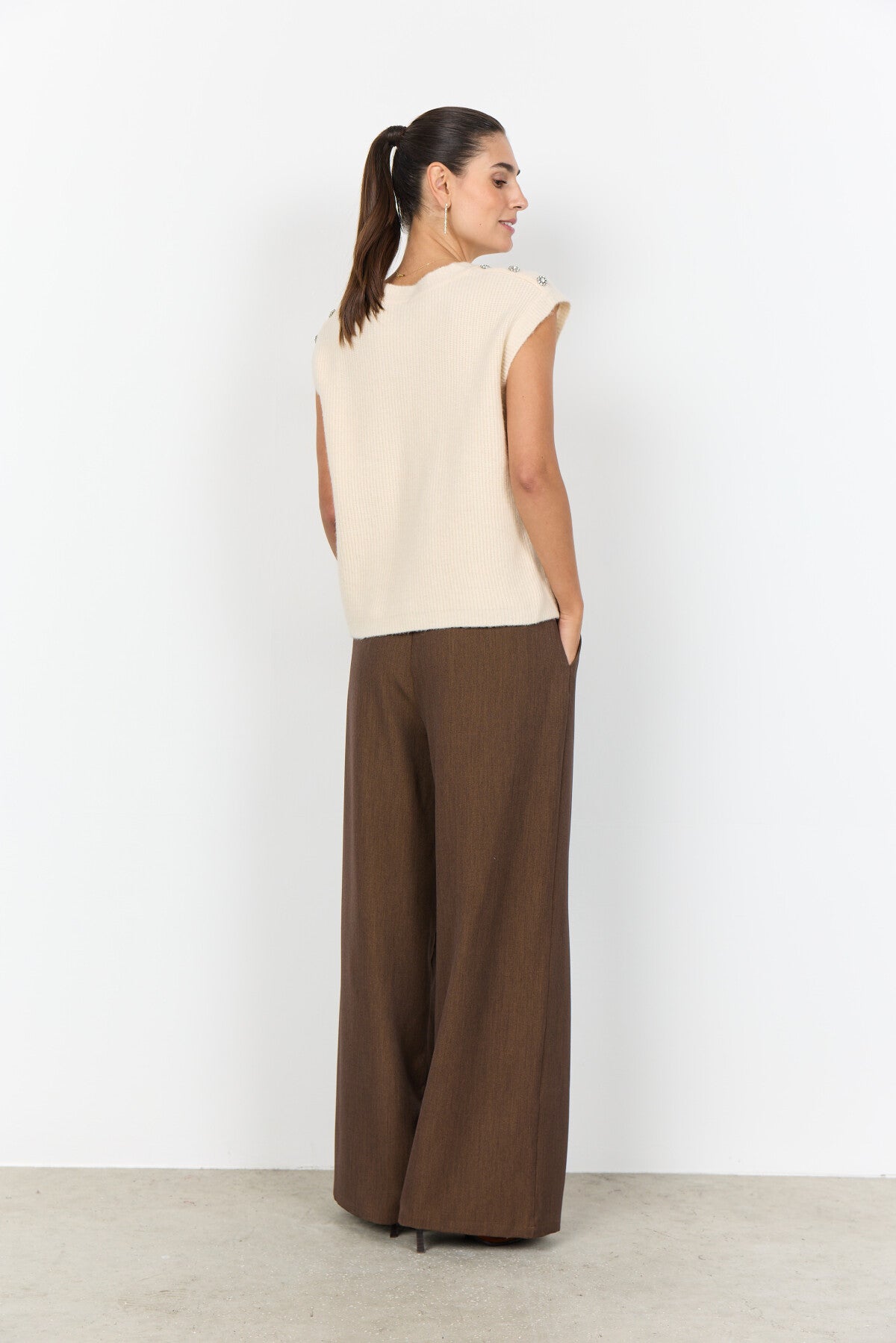 SC-AVALON 1 Vest Creme